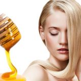 Simple ways to lighten your hair using honey